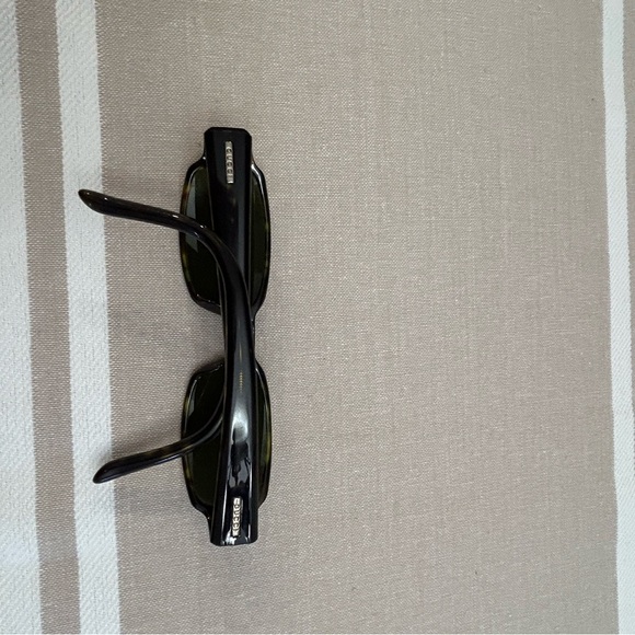 Vintage Gucci Sunglasses - Picture 11 of 12